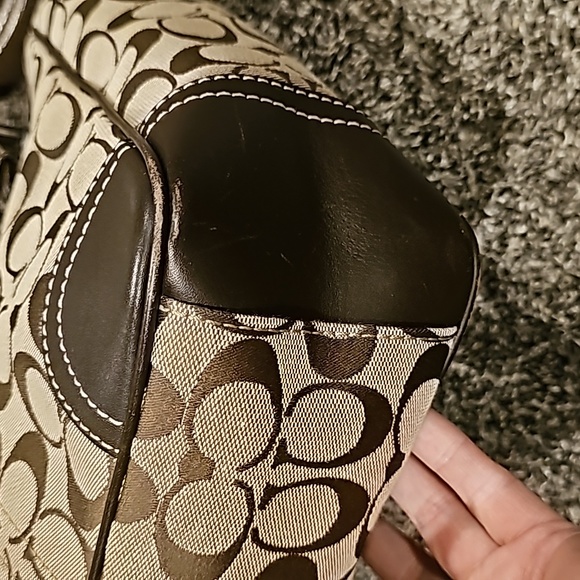Coach Brown monogram C Logo Bag in excellent condition - Picture 8 of 9